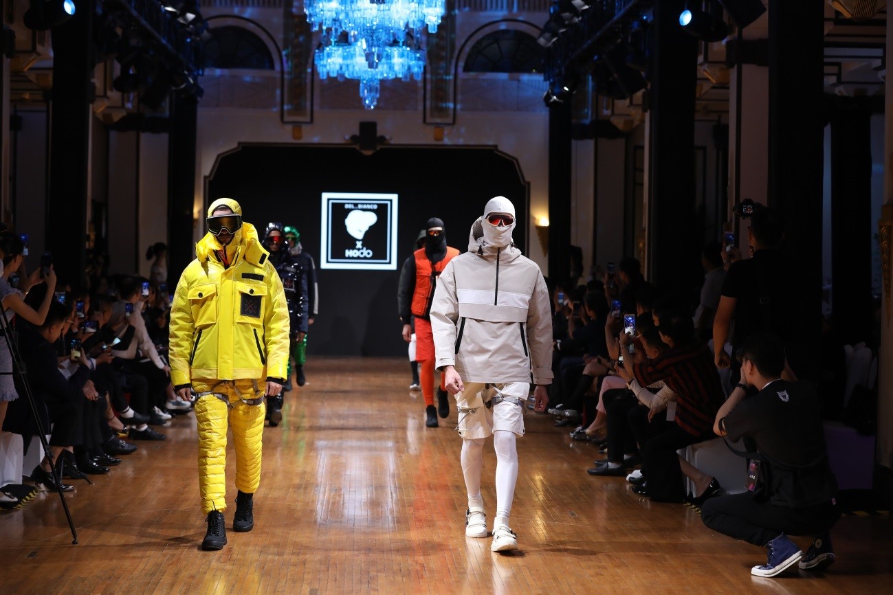 恒峰g22男装走秀