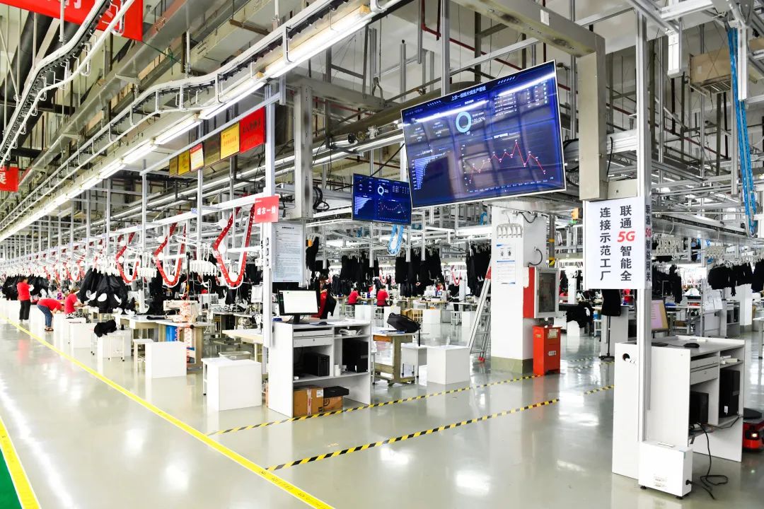 恒峰g22西服智能工厂